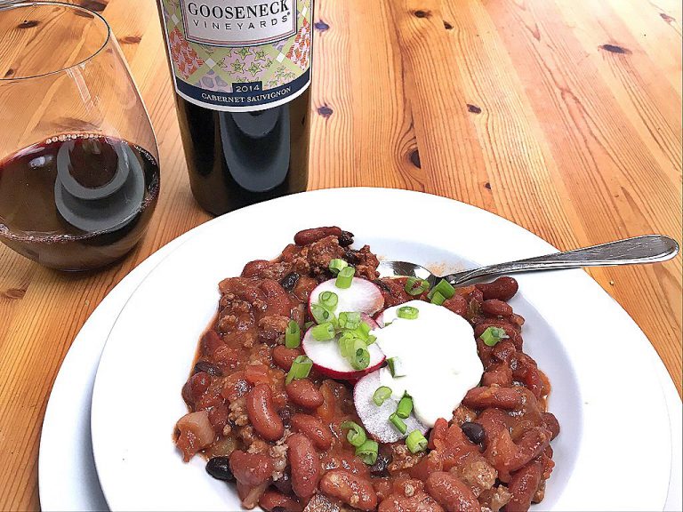 Red Wine Chili Gooseneck Vineyards